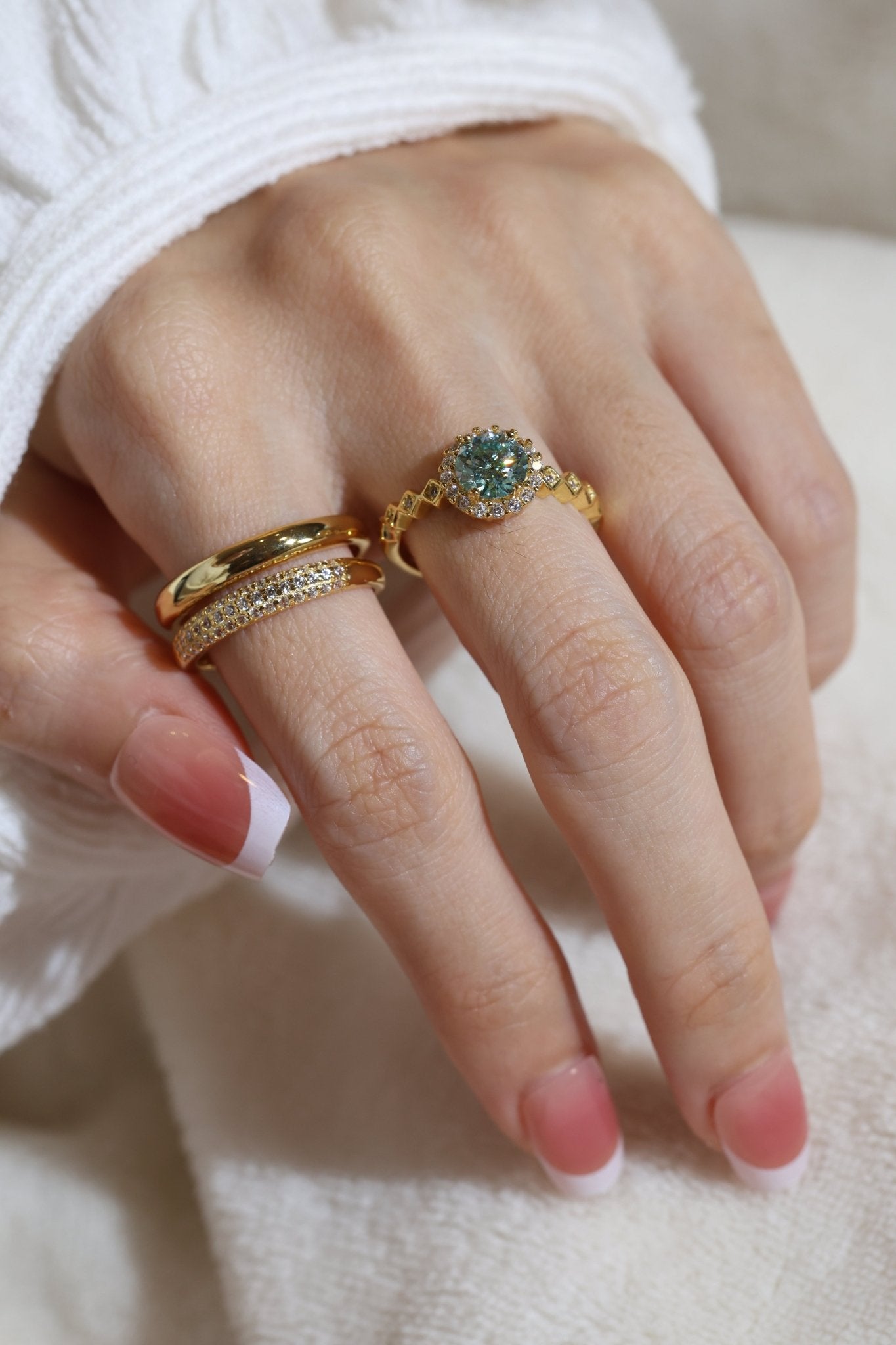 1ct Mint Moissanite Ring - Love Estella