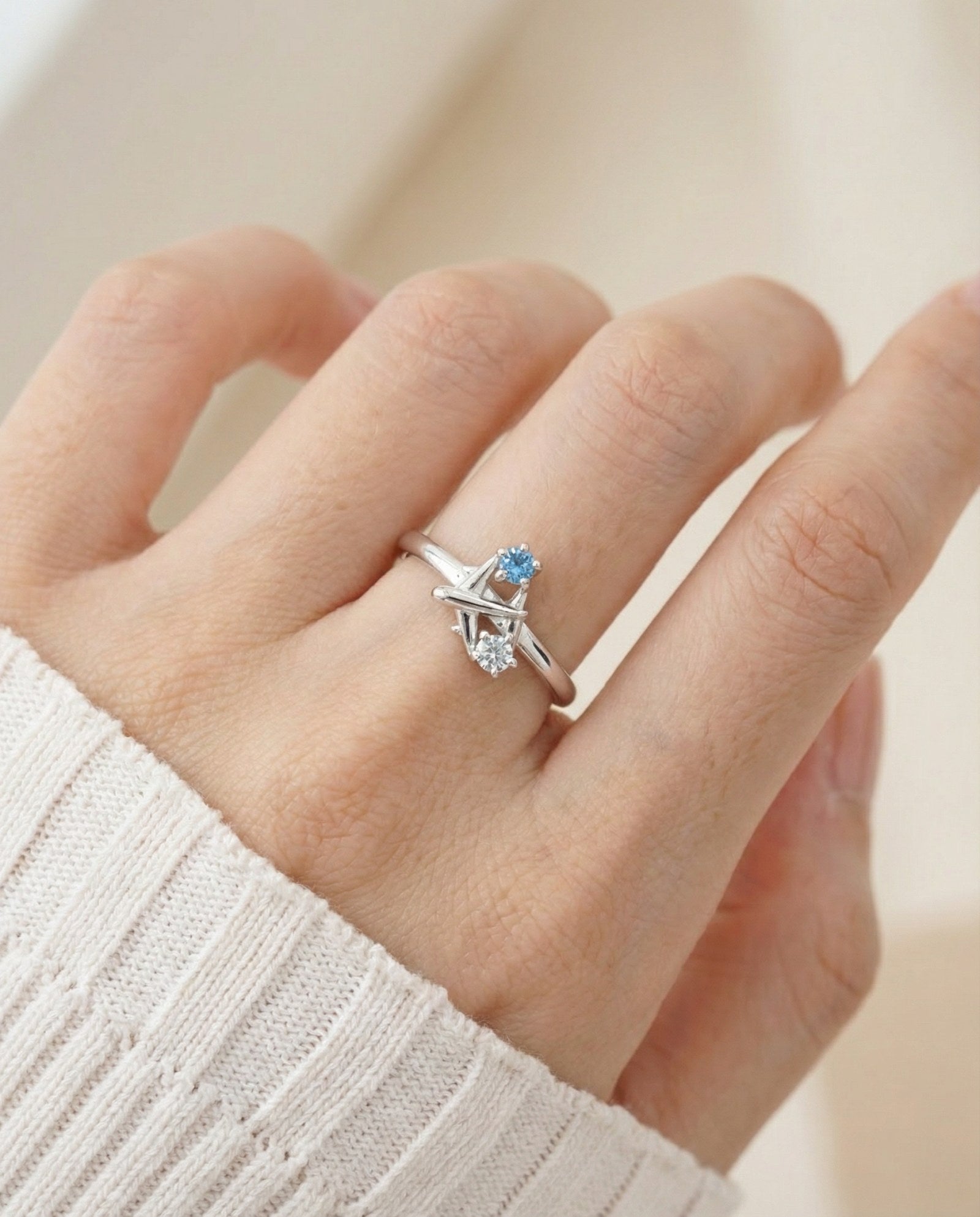 Wanderlust Ring | Moissanite in silver, worn on a model