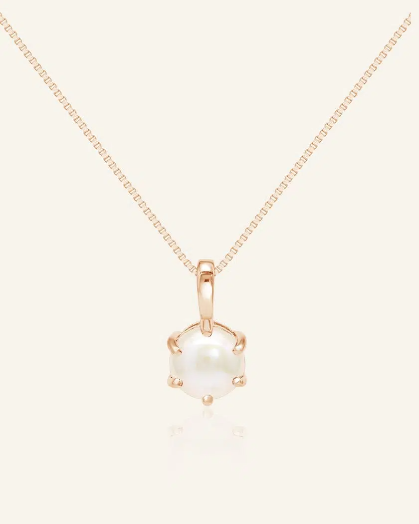 Classic Freshwater Pearl Necklace Rose Gold