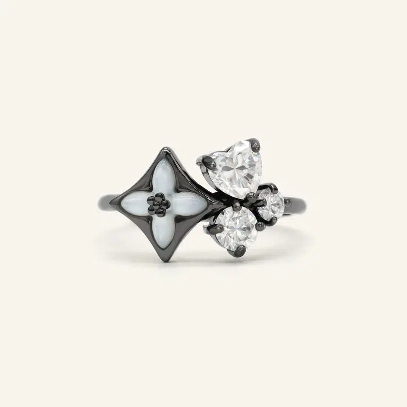 Clover Monogram Cluster Ring – Black Gold