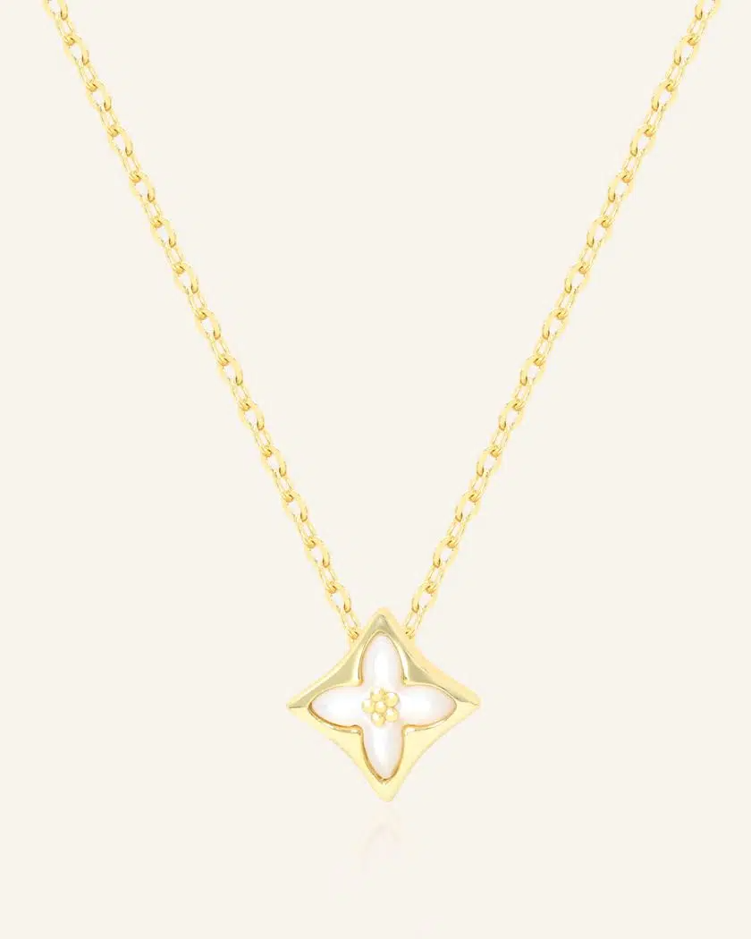 Clover Monogram Necklace – Yellow Gold