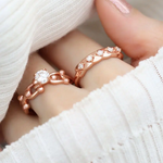Lock Link Ring White Moissanite Model4