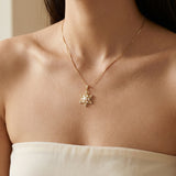 Snowflake Pearl Halo Necklace