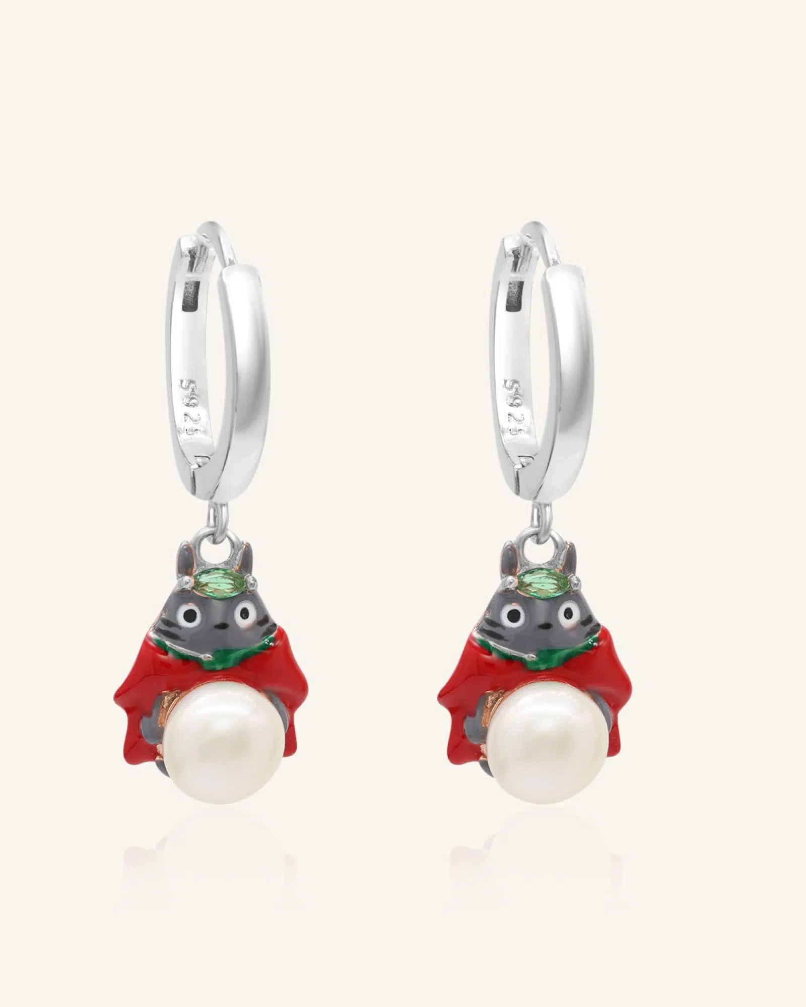 Totoro Huggies (White Freshwater Pearl)