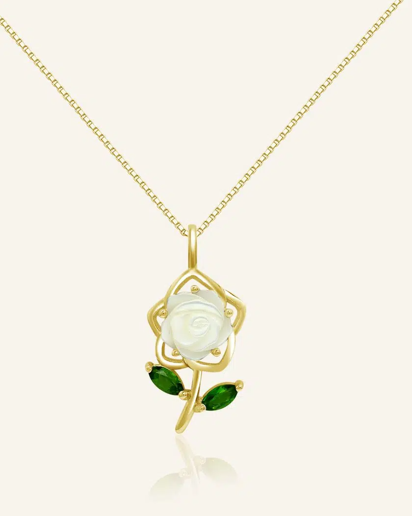 White Shell Rose Necklace – Yellow Gold