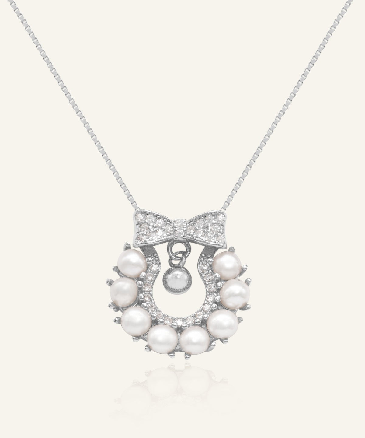 Wreath Ribbon Necklace (Freshwater Pearl)