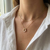 Wreath Ribbon Necklace (Freshwater Pearl)