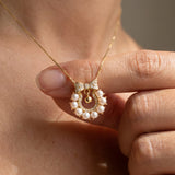 Wreath Ribbon Necklace (Freshwater Pearl)