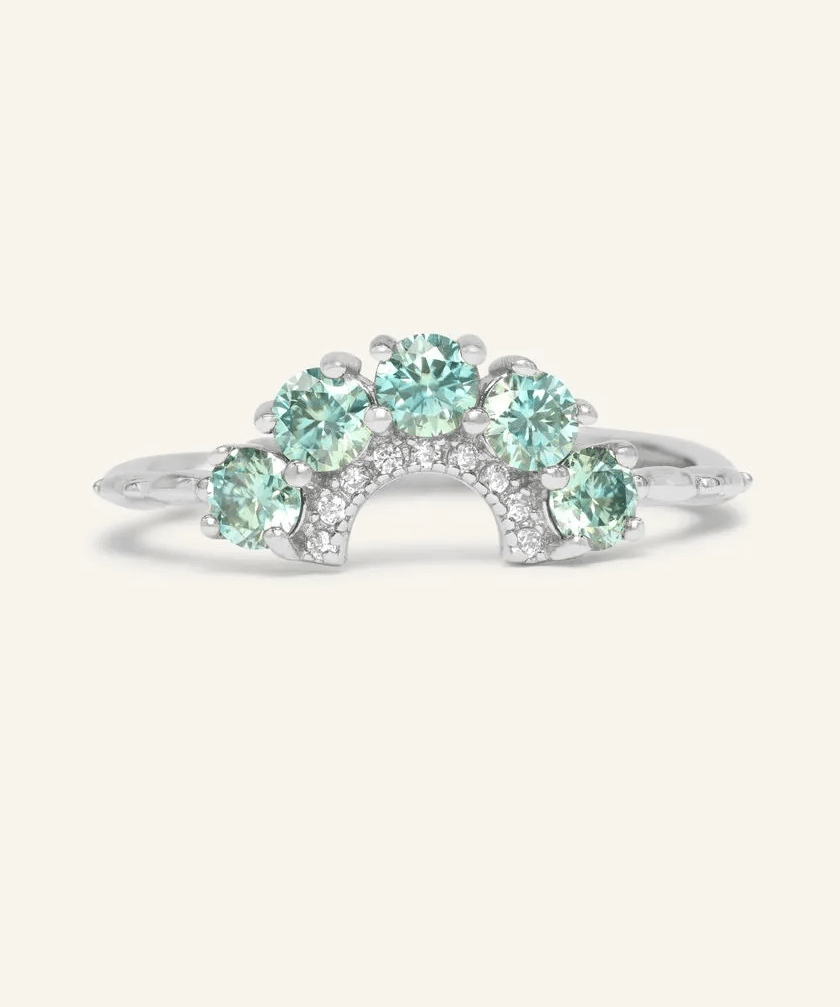 Arc Green Moissanite Ring - Love Estella