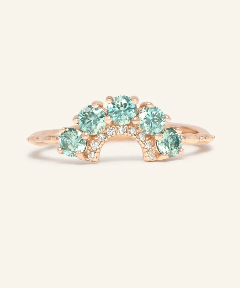 Arc Green Moissanite Ring - Love Estella