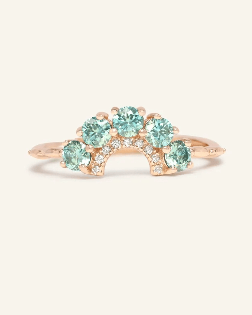 Arc Green Moissanite Ring - Love Estella