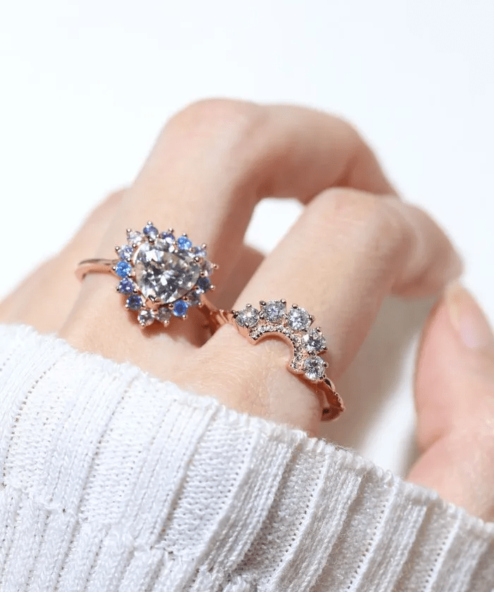 Arc White Moissanite Ring - Love Estella