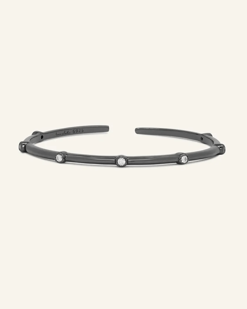 Aria Moissanite Cuff - Love Estella