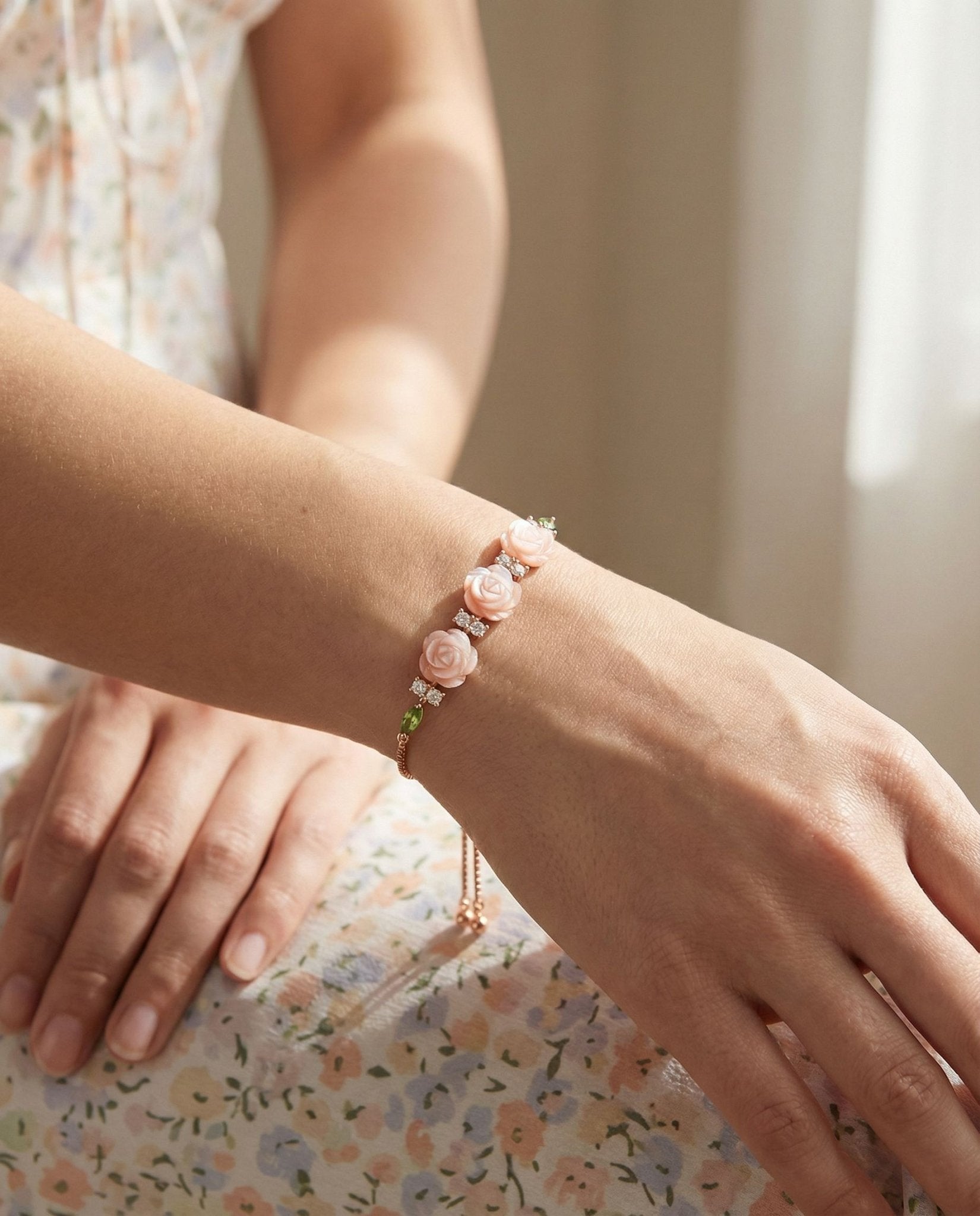 Bed of Roses Slider Bracelet - Love Estella