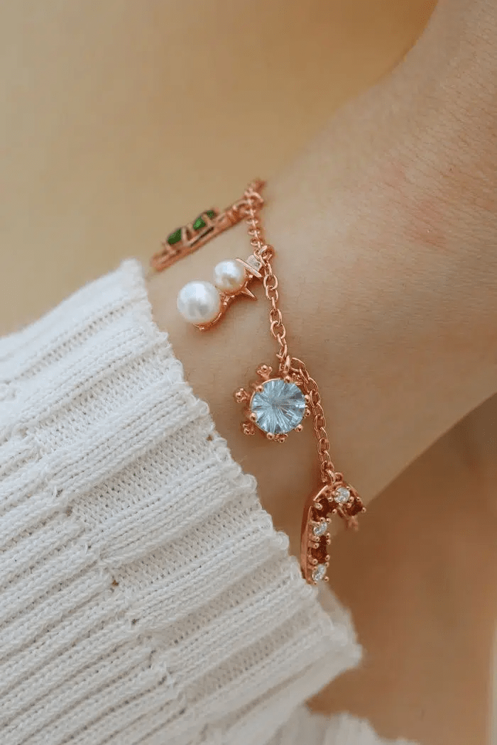 Christmas Charm Bracelet - Love Estella
