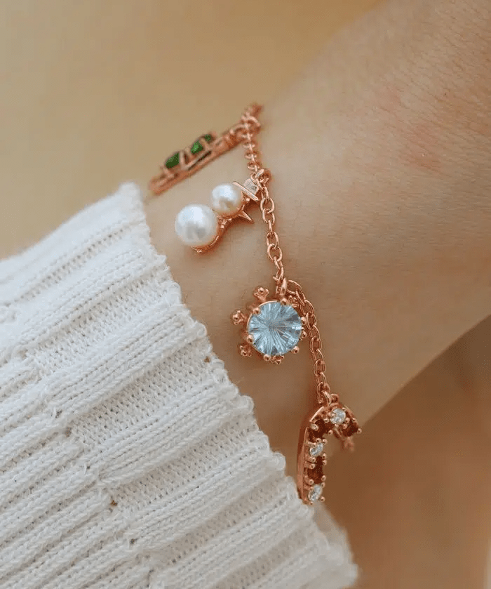 Christmas Charm Bracelet - Love Estella