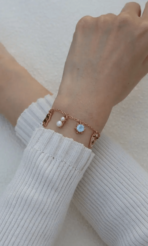 Christmas Charm Bracelet - Love Estella