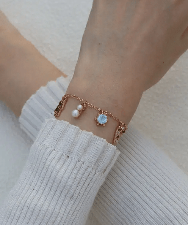 Christmas Charm Bracelet - Love Estella