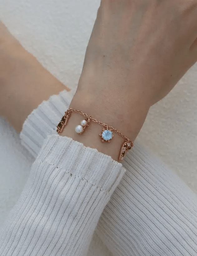 Christmas Charm Bracelet - Love Estella