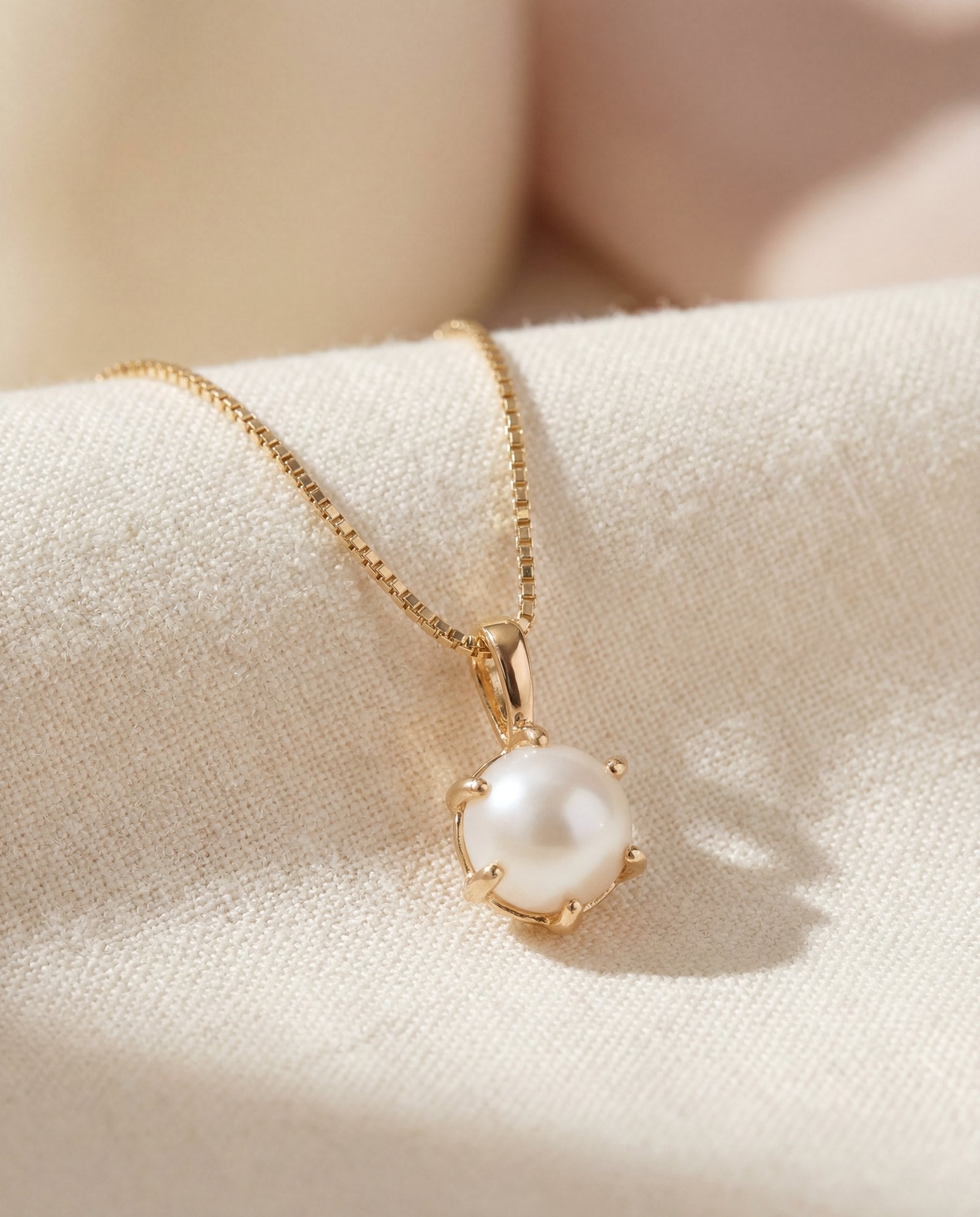 Classic Pearl Necklace - Love Estella