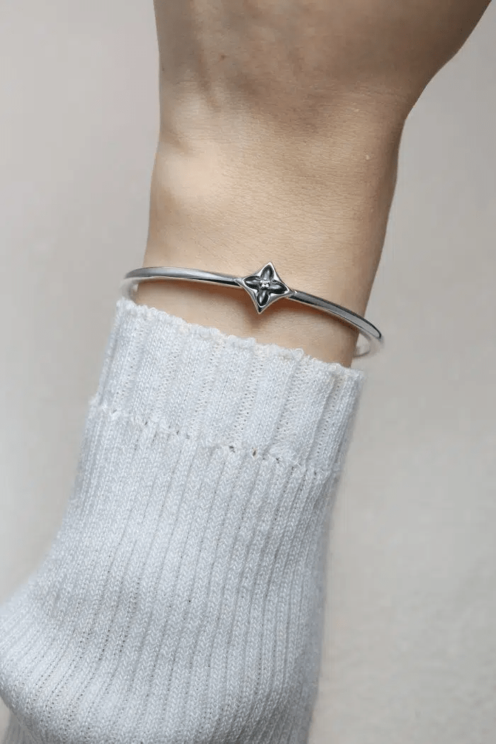 Clover Monogram Cuff (Black Mother of Pearl) - Love Estella
