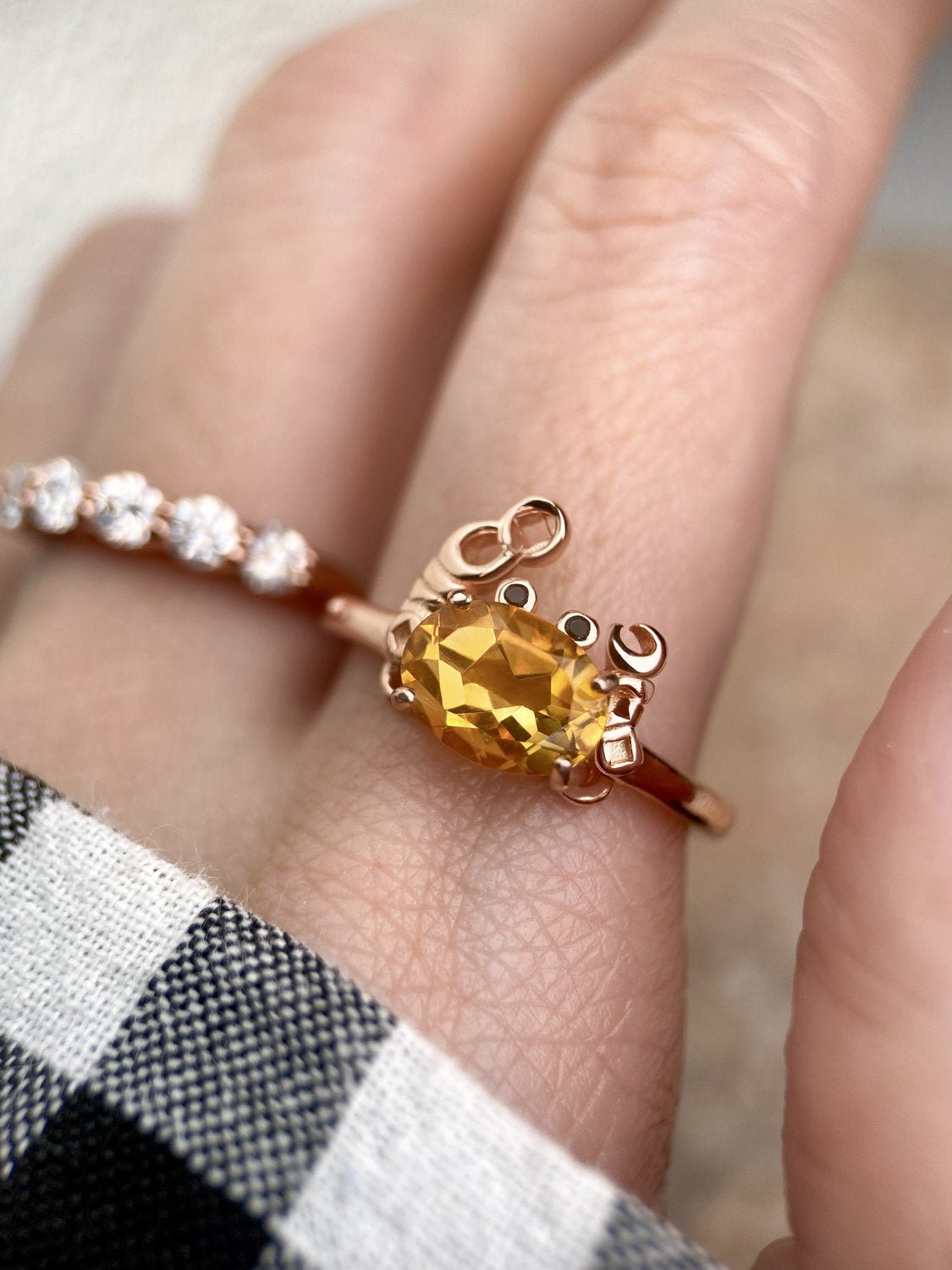 Crabby Hour Ring (Citrine) - Love Estella