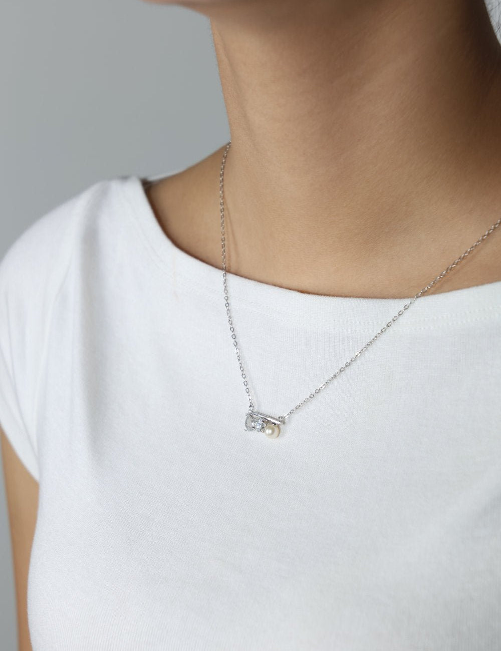 Floating Bar Necklace (Pure) - Love Estella