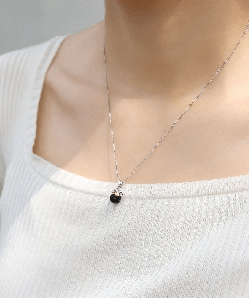 Fortune Cat Necklace (Obsidian) - Love Estella