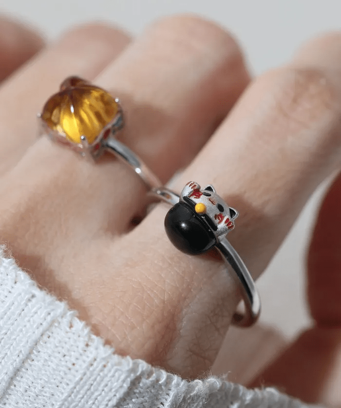 Fortune Cat Ring (Obsidian), alternate product image