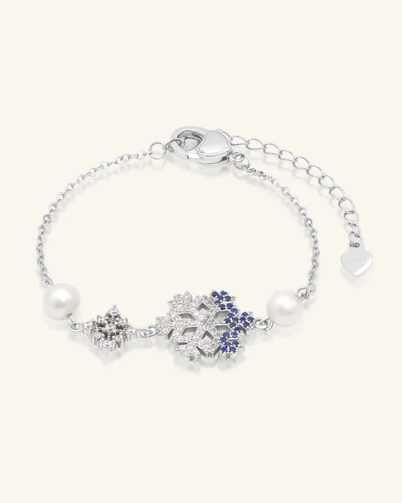 Frosted Snowflake Pearl Bracelet - Love Estella