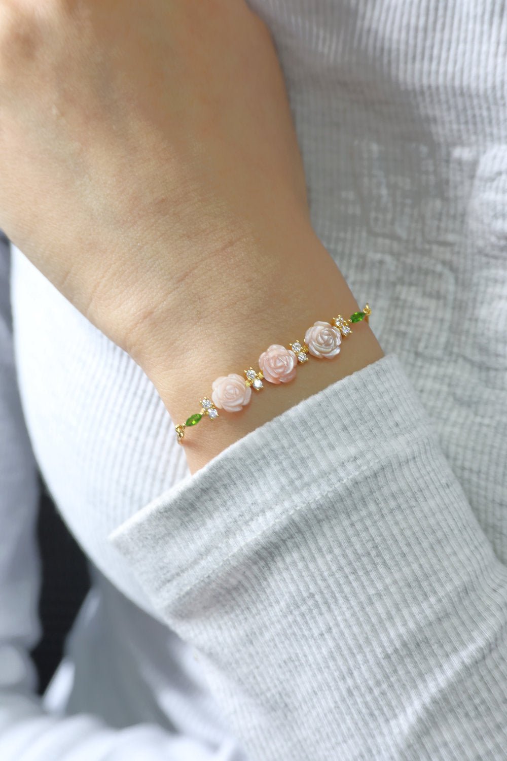 Handcarved Rose Shell Bracelet - Love Estella