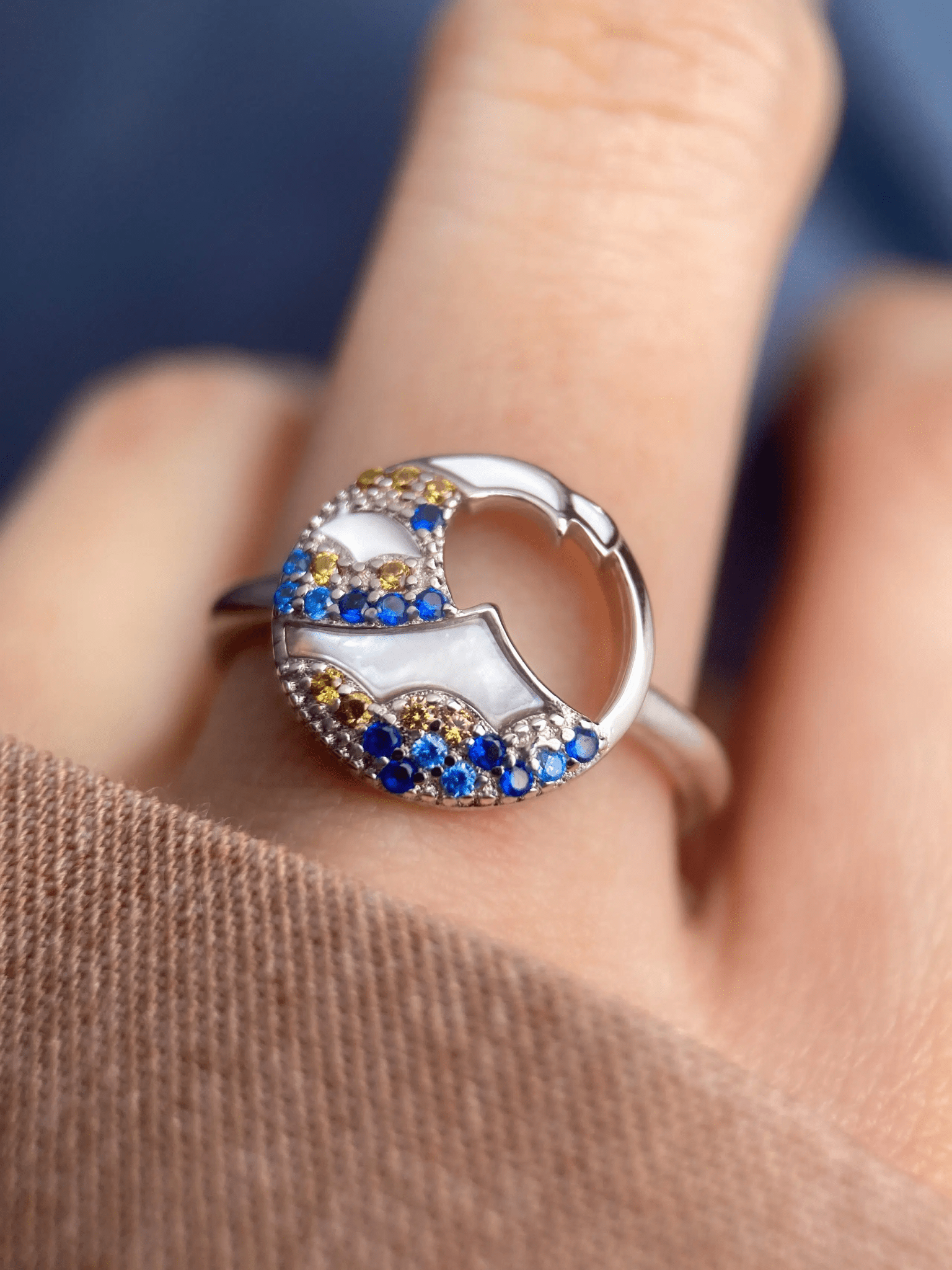 Hokusai: The Great Wave Ring - Love Estella