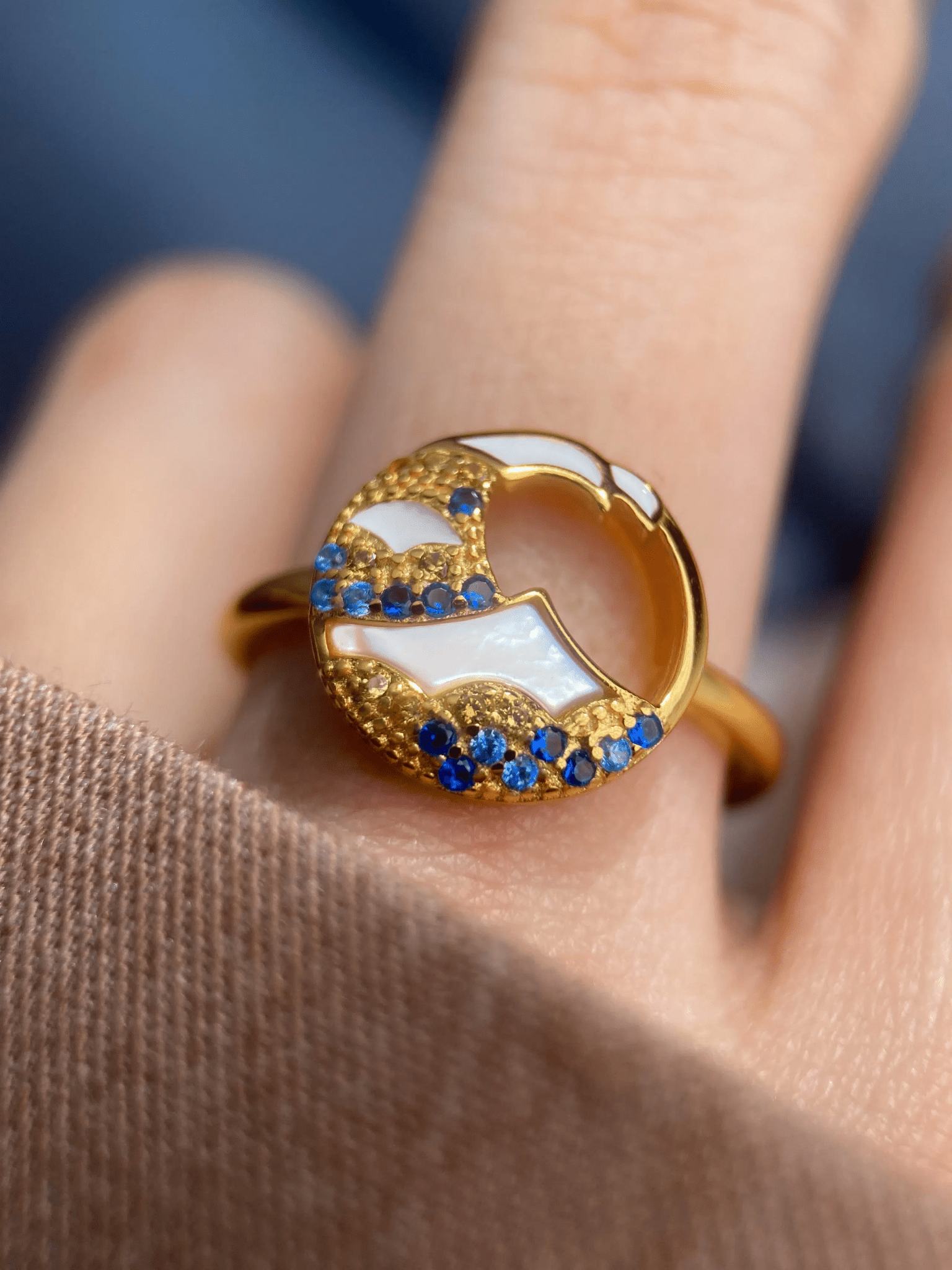 Hokusai: The Great Wave Ring - Love Estella