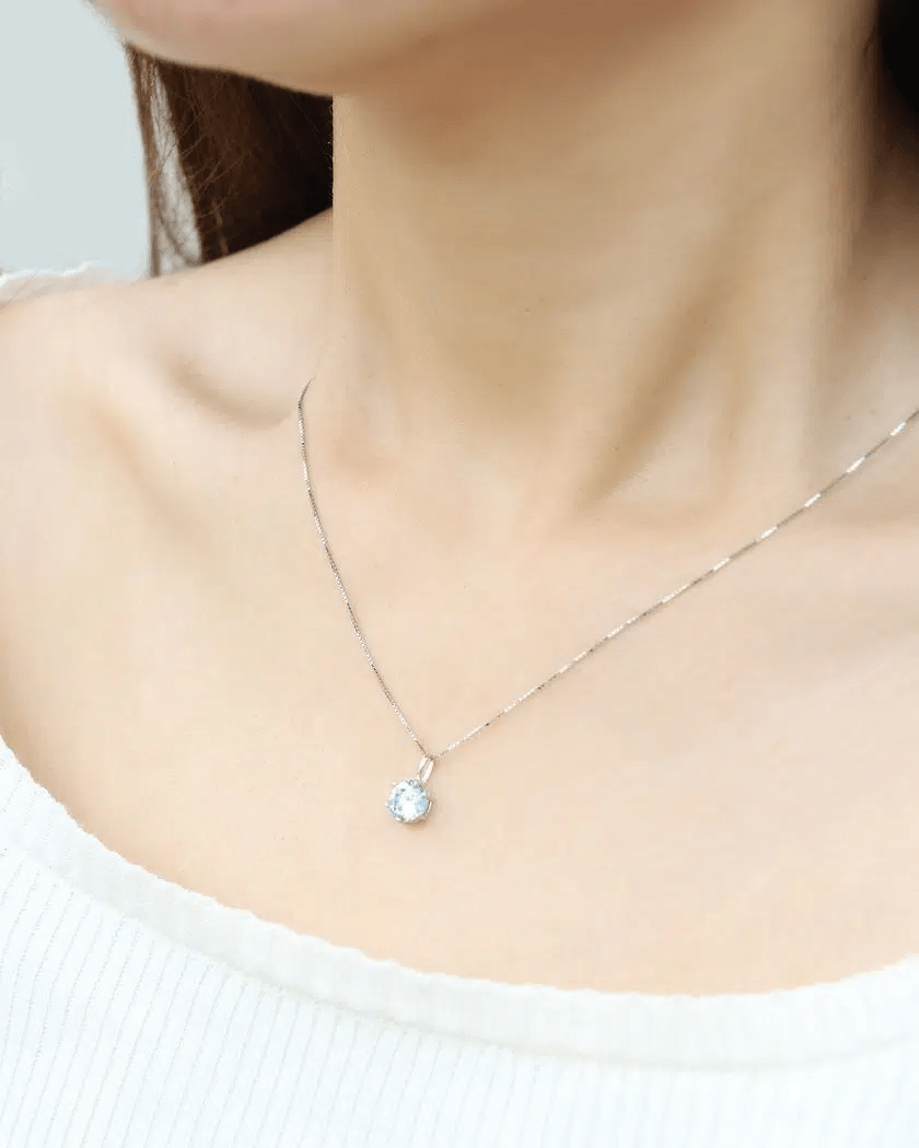 InfinityOne Classic Moissanite Necklace (Ice Blue) - Love Estella
