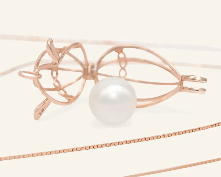 Keeper Necklace (Freshwater Pearl) - Love Estella
