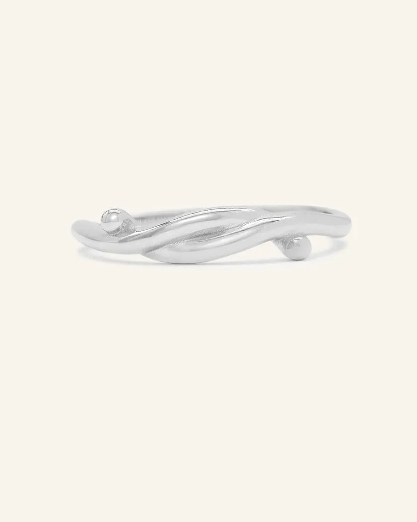 Knots End Ring - Love Estella