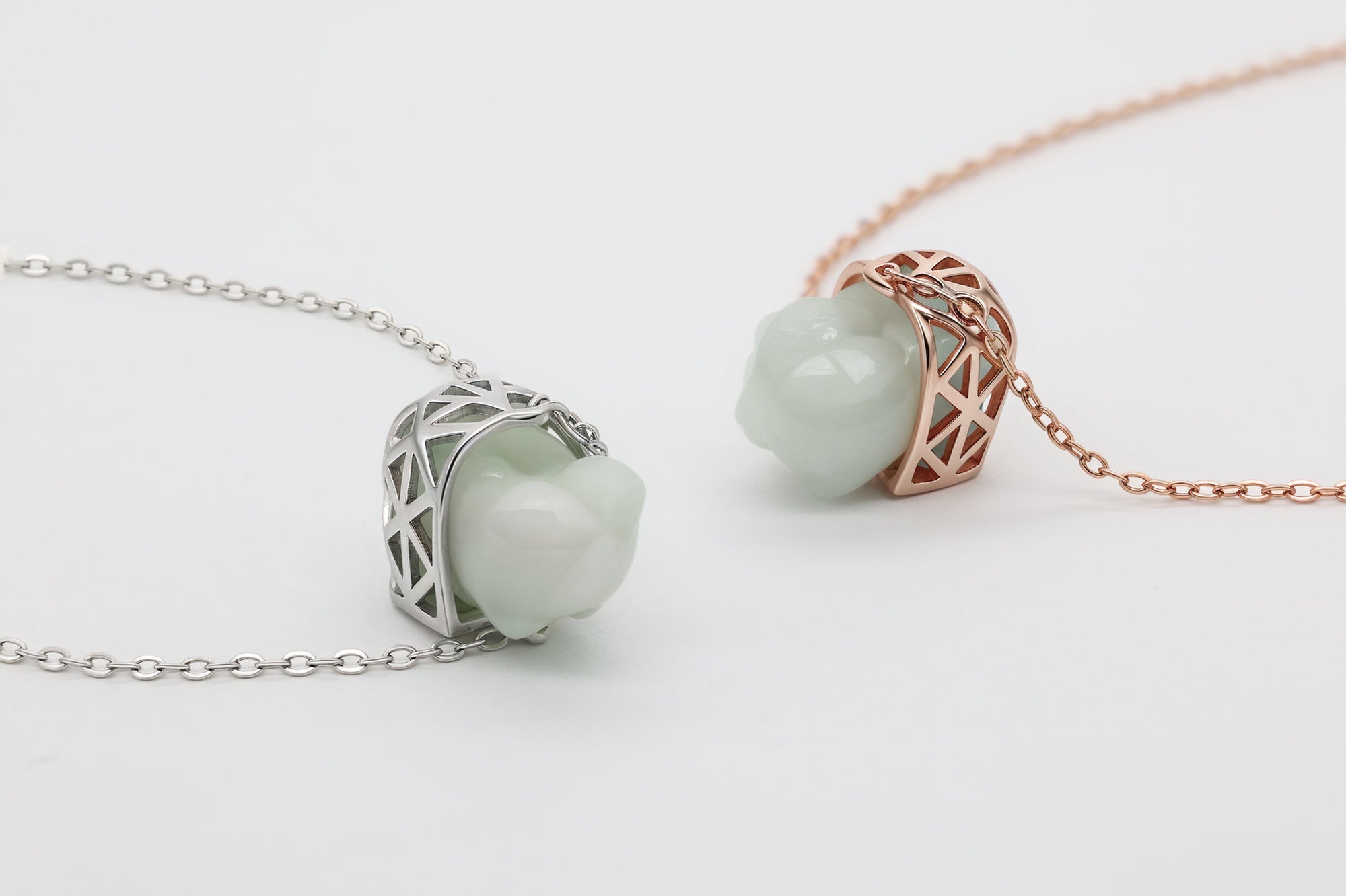 Piggie Biscuit Necklace - Love Estella