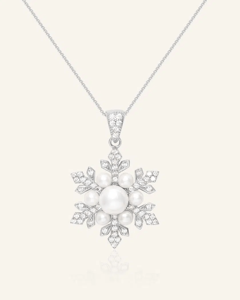 Snowflake Pearl Halo Necklace - Love Estella
