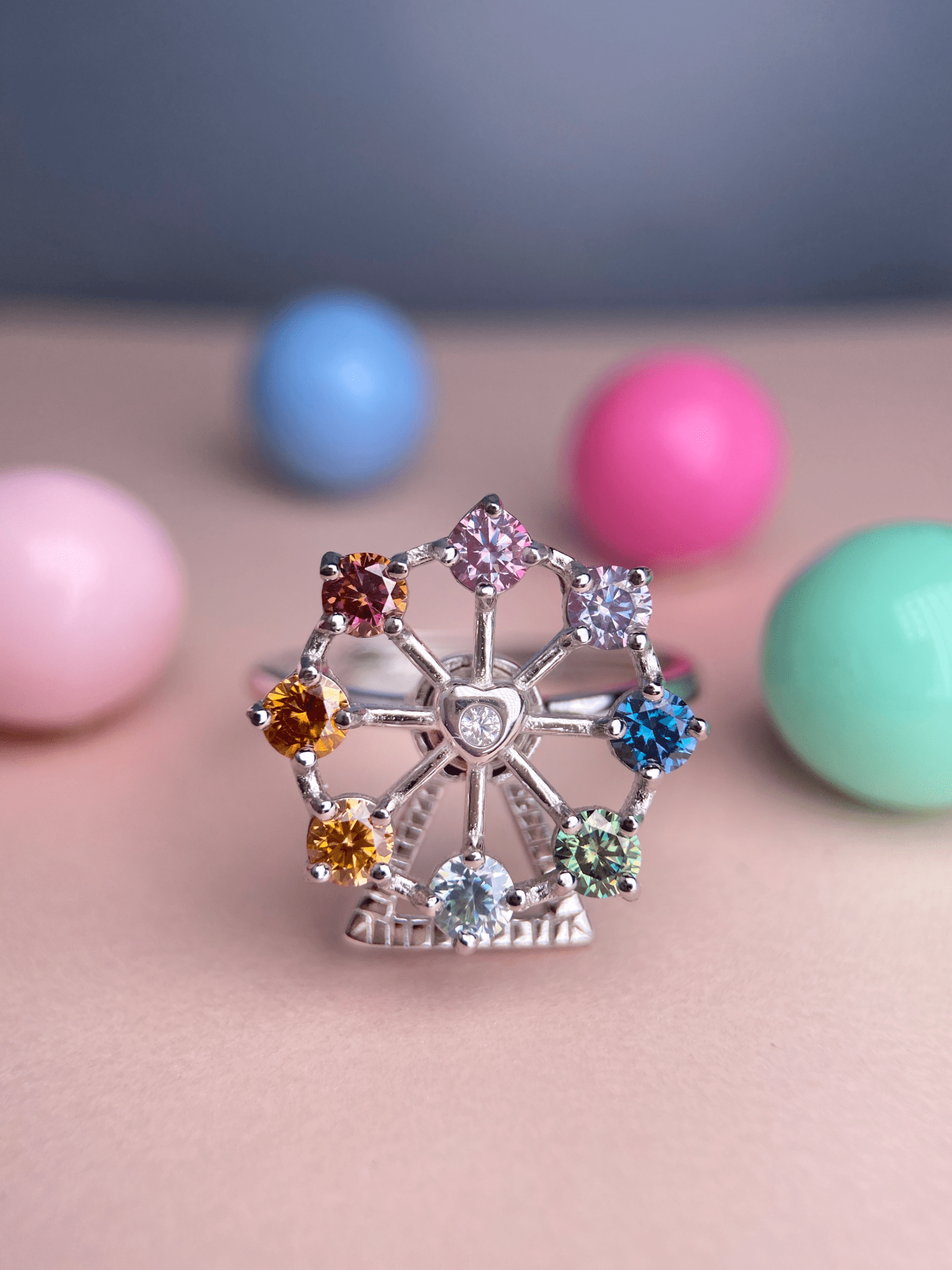 Spinning Ferris Wheel Ring (Moissanite) - Love Estella