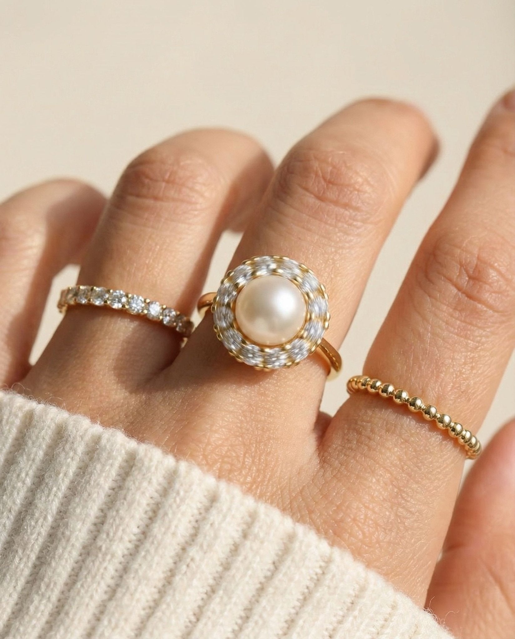 Spinning Freshwater Pearl Ring - Love Estella