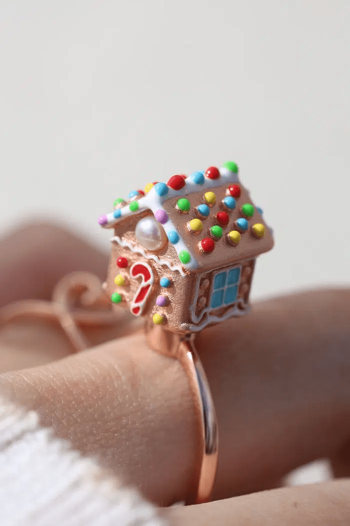 Spinning Gingerbread House Ring - Love Estella