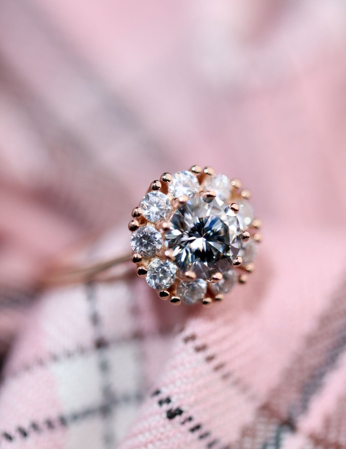Spinning Grey Moissanite Halo Ring - Love Estella