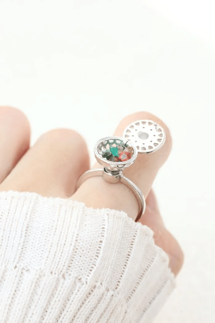 Spinning Hotpot Ring - Love Estella