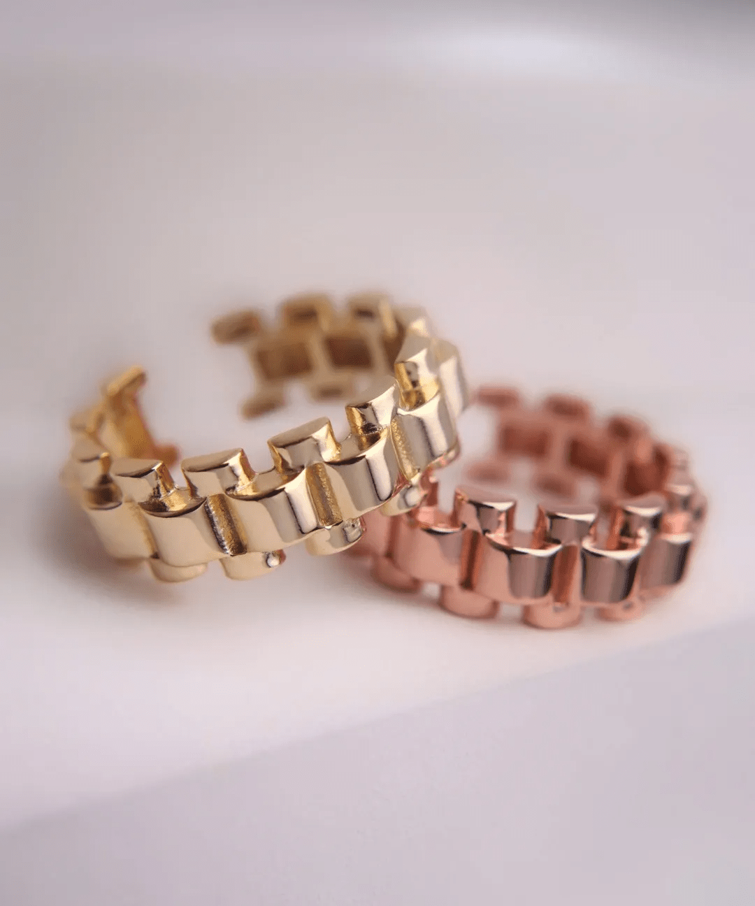 Watch Chain Link Ring - Love Estella