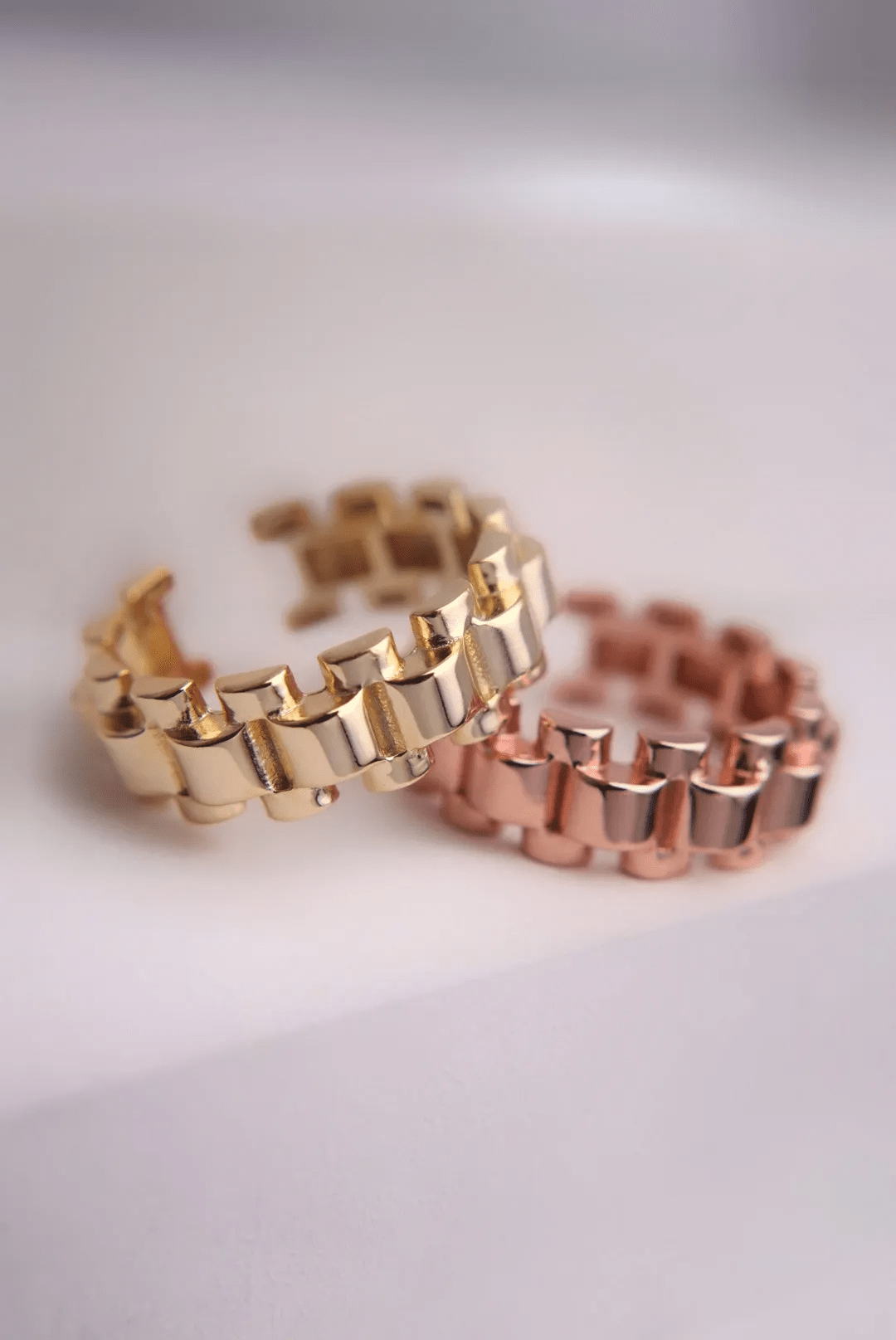 Watch Chain Link Ring - Love Estella