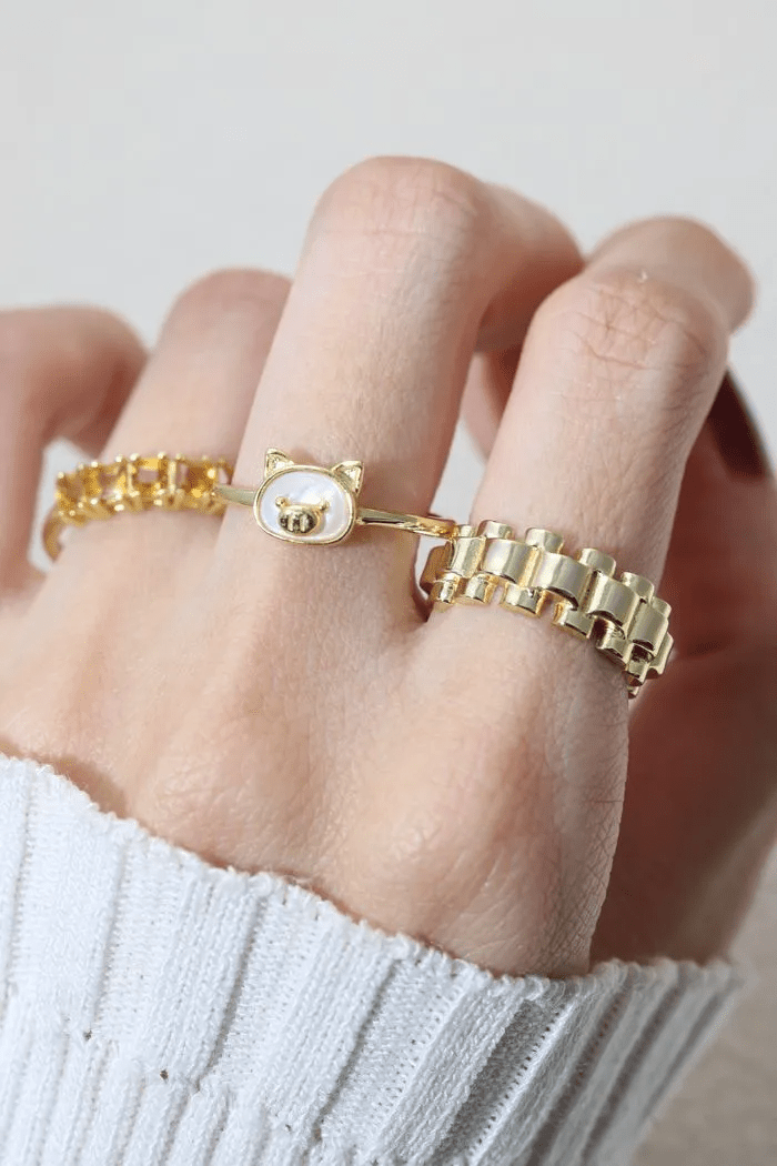 Watch Chain Link Ring - Love Estella