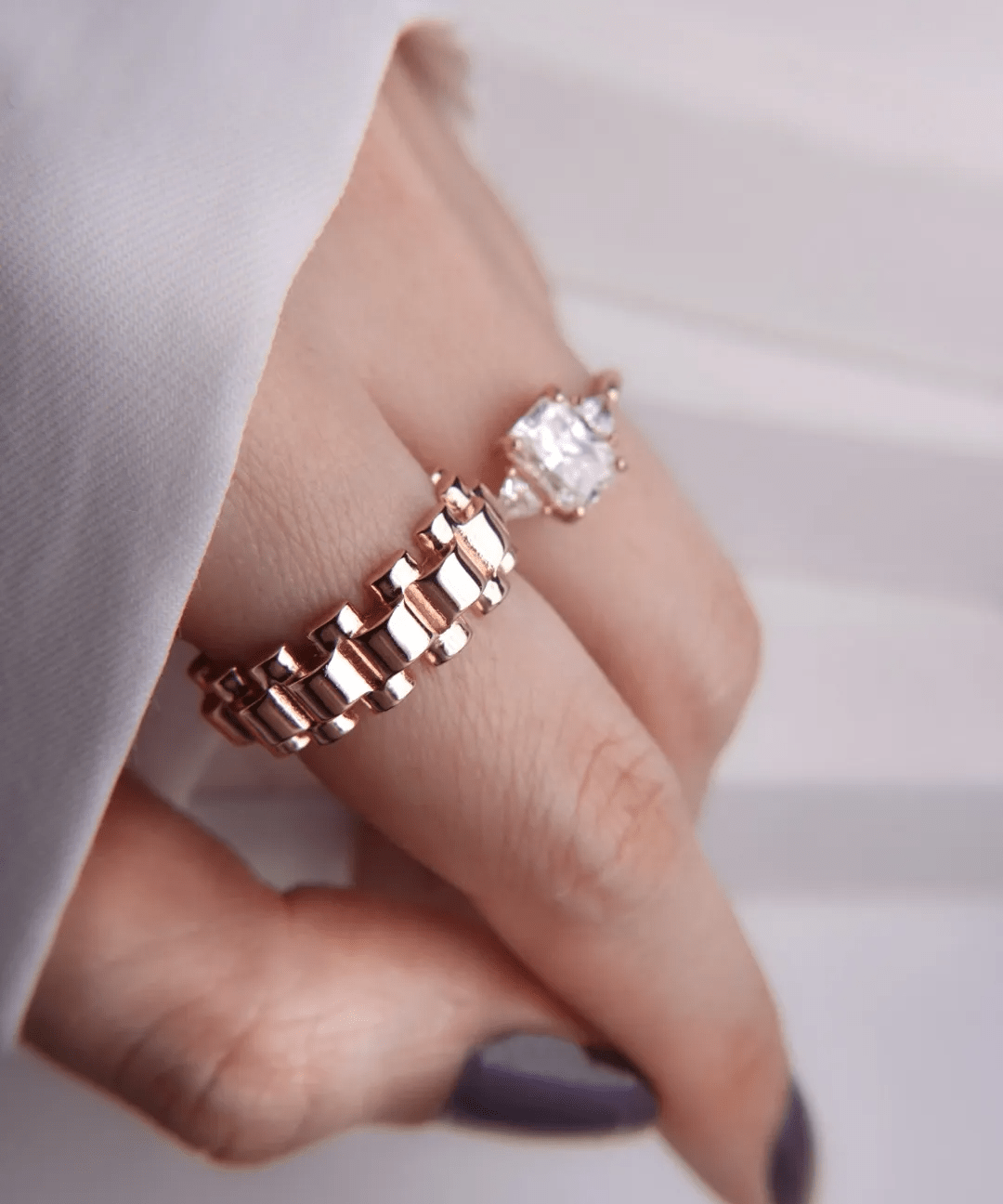 Watch Chain Link Ring - Love Estella