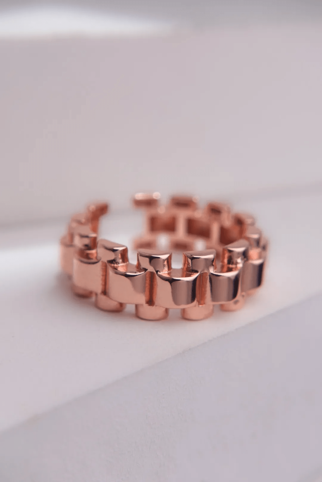 Watch Chain Link Ring - Love Estella